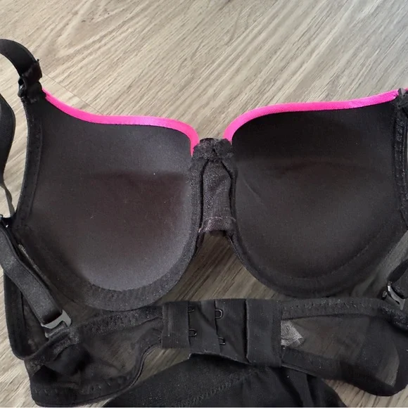 NEW| Intimate Set - Picture 4 of 8